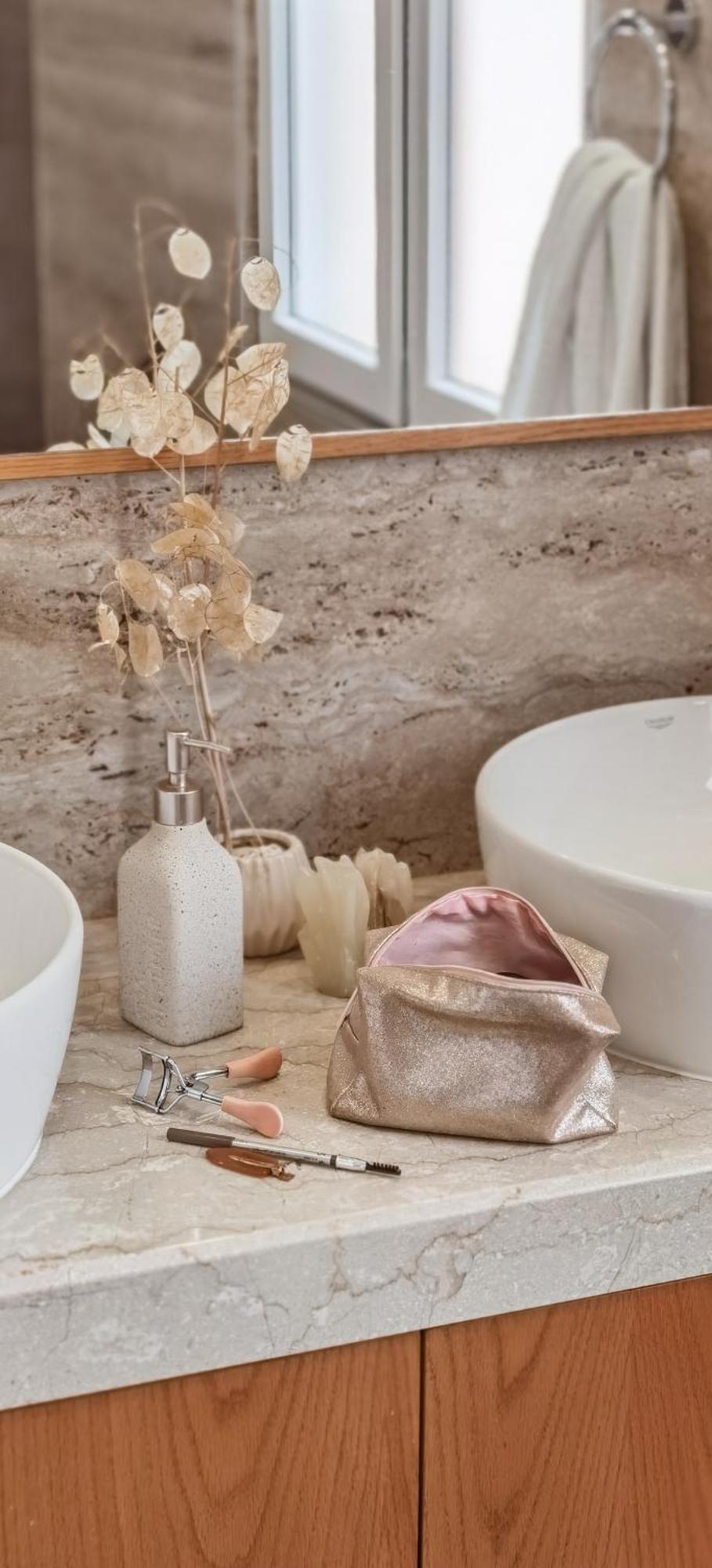 Joni & Joy Center Apartment Берат Екстериор снимка